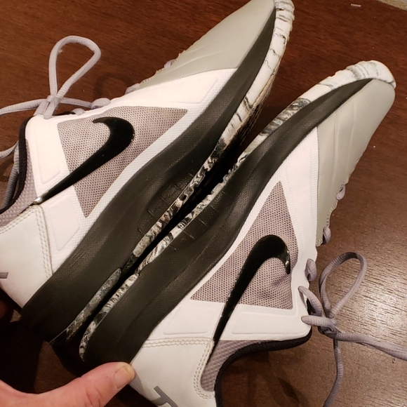 Nike air mavin sneakers grey marbled soles euc - Picture 6 of 8